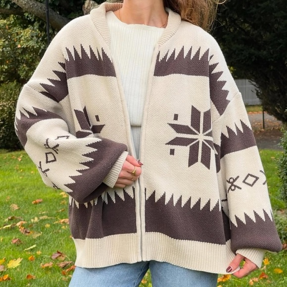 Grey Bandit Sweaters - Cozy Desert Nights Zip Up